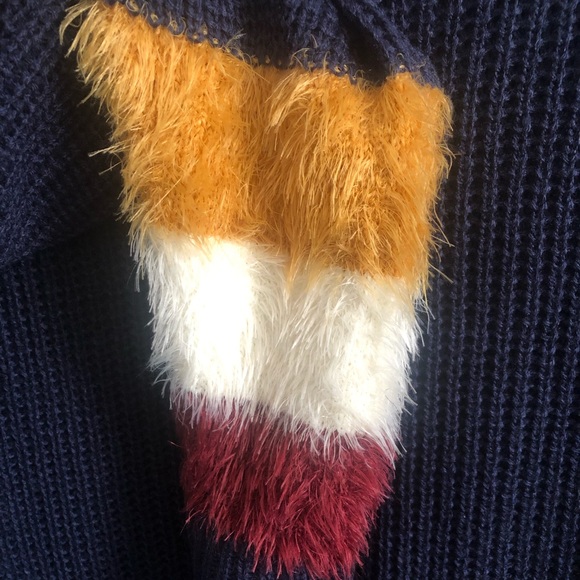 🧚🏽Sweater Dress With Fuzzy Arms🧚🏽 - Picture 4 of 4